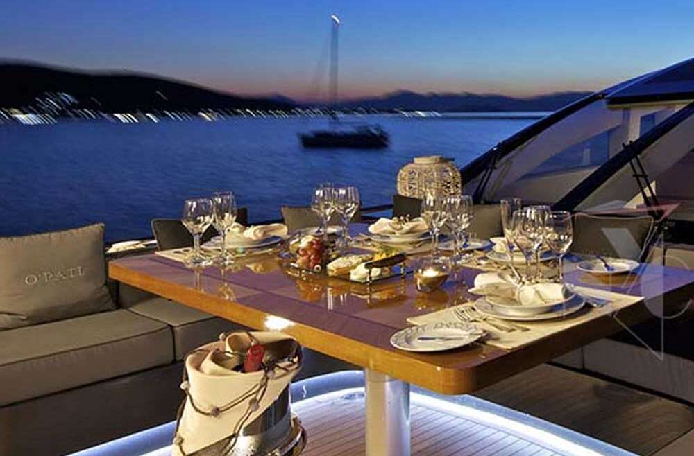Yacht Meals